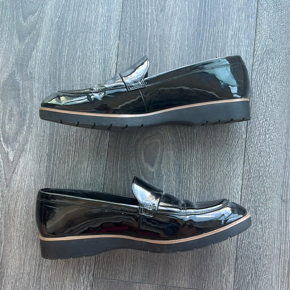 Kelly & Katie Loafers - Picture 2 of 6